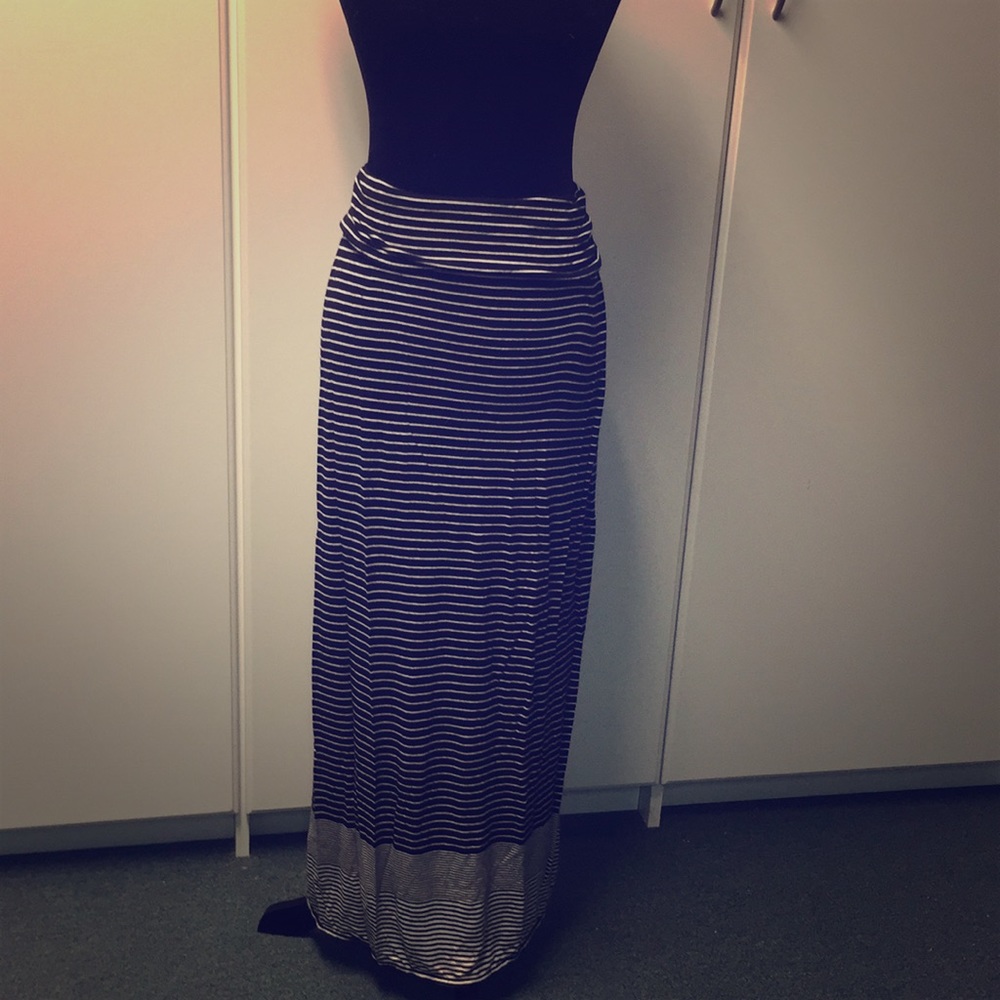 Max Studio Maxie Skirt